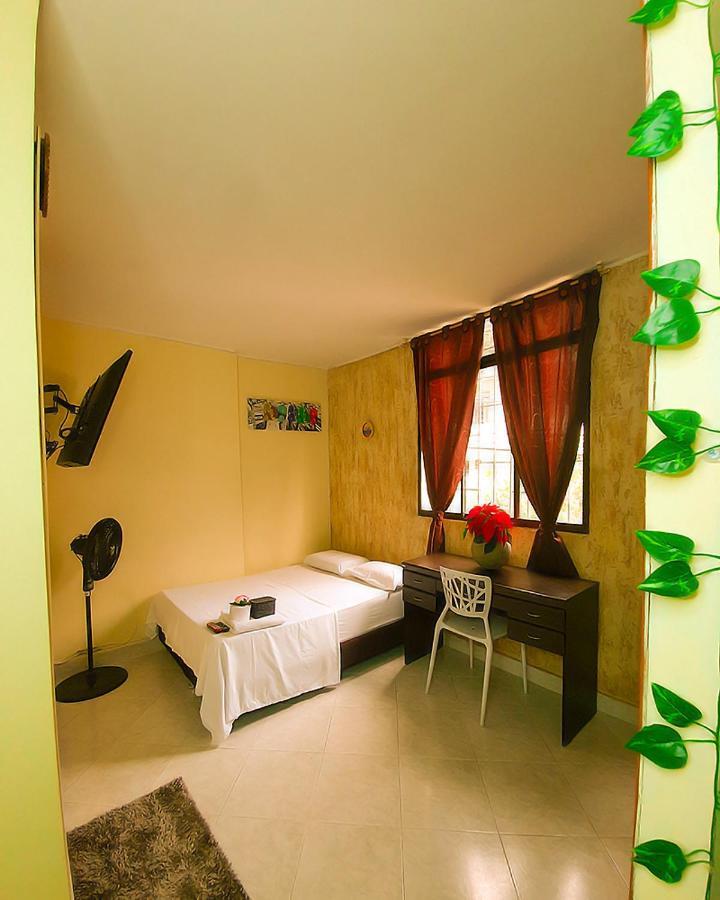 Hostal Gabo 부카라망가 외부 사진